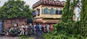 বীরভূমে পাহাড়প্রমাণ নগদ ও সোনার খনি! টুলু মণ্ডলের আত্মীয় গ্রেফতার হতেই ফাঁস কোটি কোটি টাকার রহস্য!