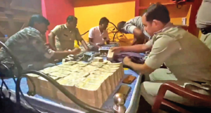 অনুব্রতর খাসতালুকে টাকার পাহাড়! কেজি কেজি সোনা আর কোটি কোটি টাকা কার?