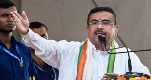 মুখ্যমন্ত্রীর জনতার দরবারে উপচে পড়া ভিড়! দীর্ঘদিনের বঞ্চনা নিয়ে সুব্রেন্দুর মুখোমুখি সাধারণ মানুষ!
