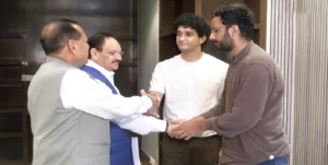 পদত্যাগ ছাড়া একচুলও নড়বে না সিজেপি! কেন্দ্র-বিক্ষোভকারীদের হাই-ভোল্টেজ বৈঠকে কোন বড় বার্তা?