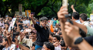 নিট প্রশ্নফাঁস কাণ্ডের পরই বড় ধাক্কা! উচ্চশিক্ষা সচিব পদ থেকে হঠাৎ সরানো হলো বিনীত যোশীকে!