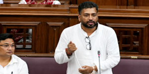 কলকাতা কি হতে চলেছে ভারতের পরবর্তী বিজনেস ক্যাপিটাল? পর্যটন মন্ত্রীর বড় ঘোষণায় তোলপাড় রাজ্য!