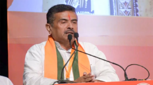ঘুষের টাকা না দেওয়ায় আটকে রাখা হয়েছিল ট্রাক! হাতেনাতে প্রমাণ পেতেই দুই এমভিআইকে সাসপেন্ড করলেন মুখ্যমন্ত্রী শুভেন্দু অধিকারী!