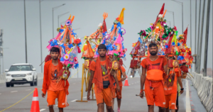 শ্রাবণে অর্থনীতিতে জোয়ার! কাওয়ার যাত্রার হাত ধরে উত্তর প্রদেশে ১০ হাজার কোটির বাণিজ্য