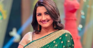 দিদি নম্বর ১ থেকে বিজেপির মুখ! রাজনীতির ময়দানে রচনার ‘মাস্টারস্ট্রোক’ বাবার ভবিষ্যৎবাণী?