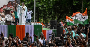 নির্ধারিত সীমার বেশি জমায়েত ও রাস্তা অবরুদ্ধ! ২১ জুলাইয়ের সভা ঘিরে রাজ্য সরকারের রিপোর্টের পরই আইনি কোপে তৃণমূল