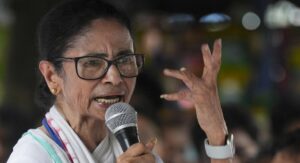২১ জুলাইয়ের সভা: ভিক্টোরিয়া হাউসের সামনে মিলল না অনুমতি, বিকল্প স্থানের খোঁজে তৃণমূল