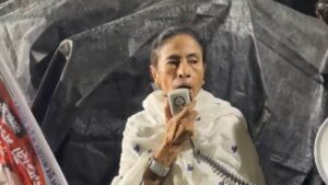 ‘গণতন্ত্রের ওপর পরিকল্পিত আক্রমণ!’ ২১ জুলাইয়ের মঞ্চে হামলা প্রসঙ্গে বিজেপিকে চরম আক্রমণ মমতার