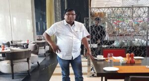 “বিদেশে পালিয়েছেন টুলু মণ্ডল!”-উদ্ধার ২৬৮ গ্রাম সোনা, ৮৩ ট্রাক ও একাধিক দামি গাড়ি