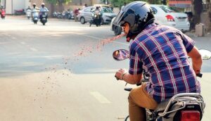 থুতু বা আবর্জনা ফেললে কত টাকা ফাইন? কলকাতা পুরসভার নতুন নির্দেশিকা জেনে নিন