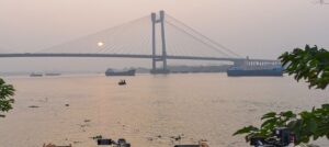 রবিবার কলকাতা-হাওড়া যাতায়াত করবেন? বিদ্যাসাগর সেতু বন্ধ নিয়ে লালবাজারের জরুরি নির্দেশিকা!