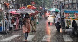 “পাহাড়ে নামবে ধস, প্লাবিত হবে শহর!”-১০ দিন ভারী বৃষ্টির পূর্বাভাসে দেশজুড়ে অ্যালার্ট
