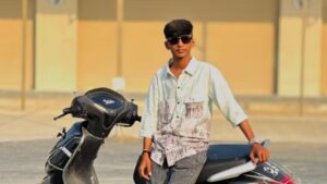স্নানের ভিডিও দেখিয়ে যৌন মিলন, স্বামীকে নিয়ে তরুণকে খুনের অভিযোগ স্ত্রীর