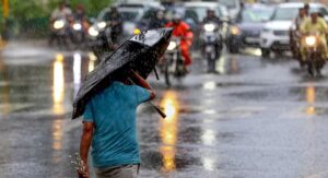 মঙ্গলবার থেকে বৃষ্টির দাপট বাড়বে দক্ষিণবঙ্গে! ঝমিয়ে বর্ষার অপেক্ষায় বাংলা