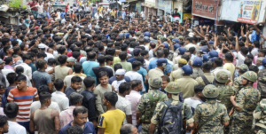 বারুইপুরে নাবালিকা ধর্ষণ ও খুনের ঘটনায় উত্তাল রাজ্য! মমতার বাড়ি ঘেরাও নিয়ে তৈরি হলো নয়া বিতর্ক