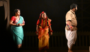 শতবর্ষে মহাকাব্যিক প্রত্যাবর্তন! আসানসোলের মঞ্চে আবারও সাড়া জাগালো ‘রক্তকরবী’
