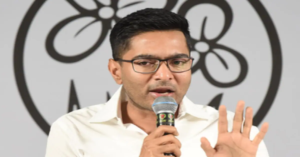 গ্রেফতারি ঘিরে তোলপাড়! ঘনিষ্ঠদের পুলিশি জিজ্ঞাসাবাদের বিরুদ্ধে বিস্ফোরক অভিষেক বন্দ্যোপাধ্যায়