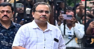 ওম বিড়লার সভায় কুণাল ঘোষের ওয়াকআউট! লোকসভার স্পিকারকে কেন তোপ দাগলেন তৃণমূল বিধায়ক?