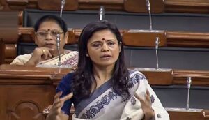 ‘পুলিশ সুপার এলেন দেরি করে, পালাতে সাহায্য করলেন বিজেপি নেতা!’ বারুইপুর ইস্যুতে গর্জে উঠলেন মহুয়া মৈত্র