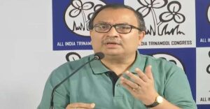 তৃণমূলের অন্দরের লড়াই প্রকাশ্যে: দলীয় কার্যালয়ের নিয়ন্ত্রণ নিয়ে ফিরহাদ-ঋতব্রত বনাম কুণাল ঘোষ
