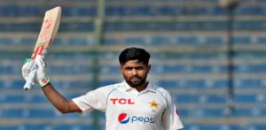 হতাশাজনক পারফরম্যান্সে কোপ, শান মাসুদকে সরিয়ে ফের পাকিস্তান দলের নেতৃত্বে বাবর!