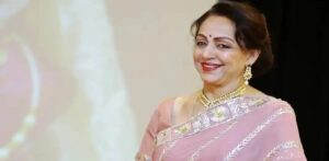“খামে যা দিত, ভিক্ষার মতো নিতাম!” পারিশ্রমিক নিয়ে বিস্ফোরক হেমা মালিনী