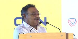 ‘সরকার বা বিজেপি নেতা—কেউ ছাড় পাবে না’, সাংবাদিকদের সাহসী বার্তা শমীক ভট্টাচার্যের!