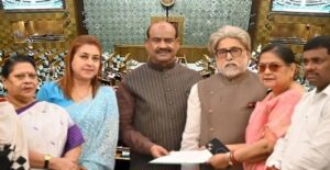 তৃণমূল থেকে এনসিপিআই: লোকসভায় আলাদা আসন পেলেন বিদ্রোহী সাংসদরা, এনডিএ-তে বড় চমক!