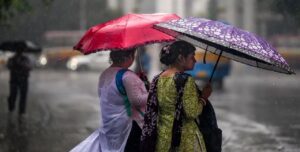 দিল্লিতে ফের বৃষ্টির দাপট! আগামী ৪ দিন চলবে দুর্যোগ, কী বলছে আবহাওয়া দপ্তর?