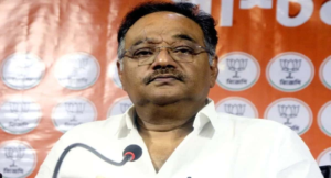 পশ্চিমবঙ্গকে বারুদের স্তূপে বসিয়ে দেওয়া হয়েছে! বর্ধমান কাণ্ড প্রকাশ্যে আসতেই শাসকদলকে কড়া আক্রমণ শমীক ভট্টাচার্যের!