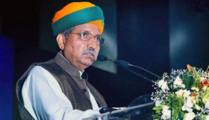 আদালতে জমে রয়েছে ৫ কোটি ৬৪ লক্ষ মামলা! কেন্দ্রীয় মন্ত্রীর তথ্যে তোলপাড় দেশ!
