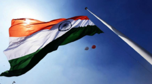 জাতীয় পতাকার নেপথ্যের আসল নায়ক! যে মুসলিম পরিবারে প্রতিদিন তৈরি হয় দেড় লক্ষ তেরঙ্গা!