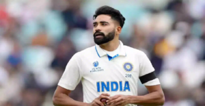 বল হাতে নয়, এবার ব্যাটেই ম্যাচ জিতিয়ে খবরের শিরোনামে সিরাজ! আর মাত্র কটি উইকেট পেলেই বিশ্বসেরা হবেন ভারতীয় তারকা?