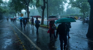ভাসল কলকাতা, এবার আরও ভয়ঙ্কর দুর্যোগের পূর্বাভাস! টানা চার দিন ভারী বৃষ্টির তাণ্ডবে কাঁপবে বাংলা?