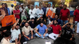 “ছাত্রভোট করতে হবে!” যাদবপুরের রণক্ষেত্রের মাঝেই সৃজন ভট্টাচার্যের হুঙ্কারে তুঙ্গে রাজনৈতিক চাপানউতোর!