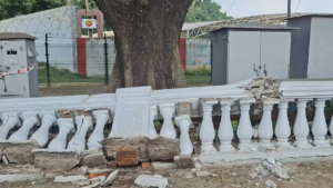 ফোর্ট উইলিয়ামের পাঁচিল ভাঙল কীভাবে? রেড রোডে রহস্যজনক দুর্ঘটনা ঘিরে চাঞ্চল্য!