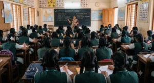 সরকারি শিক্ষকদের অবসরের বয়স কি ৬৫? অষ্টম বেতন কমিশনের কাছে এল বিরাট প্রস্তাব
