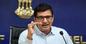 দিল্লিতে ছাত্রীদের সাইকেল কেনায় লক্ষাধিক টাকার দুর্নীতির ফাঁস! আপের তুল্যমূল্য প্রমাণে শোরগোল!