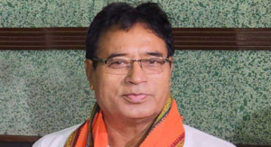 ‘অনিচ্ছাকৃত মন্তব্যে আঘাত পেলে দুঃখিত!’ নেতাজি অবমাননা কাণ্ডে সুর নরম করে কী সাফাই দিলেন অনন্ত মহারাজ?