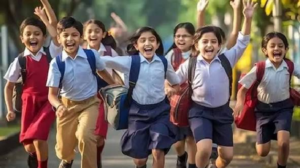 এক ধাক্কায় ৫ দিনের লম্বা ছুটি! ক্যালেন্ডারের পাতার এই বড় চমকে এক লাফে চওড়া হবে পড়ুয়াদের হাসি!