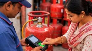 বাড়িতে বসেই মাত্র ৫ মিনিটে করুন LPG সিলিন্ডারের e-KYC! শেষ তারিখ কবে?