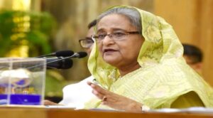 “কমপক্ষে ১০ হাজার জন নিখোঁজ বা নিহত”-বলতে বলতে কেঁদে ফেললেন শেখ হাসিনা