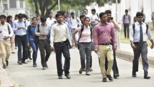 “১৭,০০০ এর বেশি শূন্যপদ”-সরকারি চাকরির বড় ঘোষণা নিয়ে এল বিরাট আপডেট
