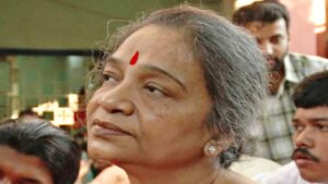 হাসপাতাল থেকে বাড়ি ফিরলেন মীরা ভট্টাচার্য! কেমন আছেন বুদ্ধদেব-পত্নী? জেনে নিন স্বাস্থ্যের সর্বশেষ আপডেট