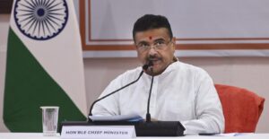 মাসের শেষে ছুটির বন্যা! চলতি সপ্তাহে ৪ দিন বন্ধ রাজ্যের সমস্ত সরকারি দফতর, জানুন ছুটির তালিকা