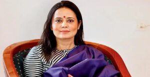 গ্রেফতারি পরোয়ানা থেকে সাময়িক স্বস্তি! সুপ্রিম কোর্টে ধাক্কা খাওয়ার পর হাইকোর্টে রক্ষাকবচ পেলেন মহুয়া মৈত্র