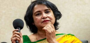 “বাংলাদেশে ফিরতে চাই, সরকার ফিরতে দিচ্ছে না!” কলকাতা বিমানবন্দরে বিস্ফোরক তসলিমা নাসরিন