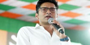 চোখের চিকিৎসায় বিদেশ যাওয়ার আর্জি খারিজ হাইকোর্টে! ফের সুপ্রিম কোর্টের দরজায় কড়া নাড়লেন অভিষেক