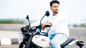 কলকাতা থেকে ফেরার পথে মর্মান্তিক পরিণতি! ভয়াবহ বাইক দুর্ঘটনায় মৃত্যু জনপ্রিয় কনটেন্ট ক্রিয়েটর ‘সুমন রাইডার’-এর