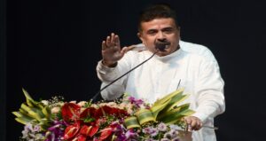“হাসপাতালেও ভর্তি নিতে চায়নি!” অভয়ার মায়ের ওপর চলা পুলিশি নির্যাতন নিয়ে বিস্ফোরক মন্তব্য শুভেন্দুর
